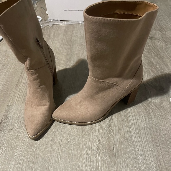 boots with heels, size 6.5 - Picture 2 of 3